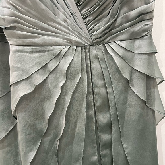 Adrianna Papell Womens Green Frosted Sage Beaded Evening Gown SIZE 16 - Picture 5 of 7